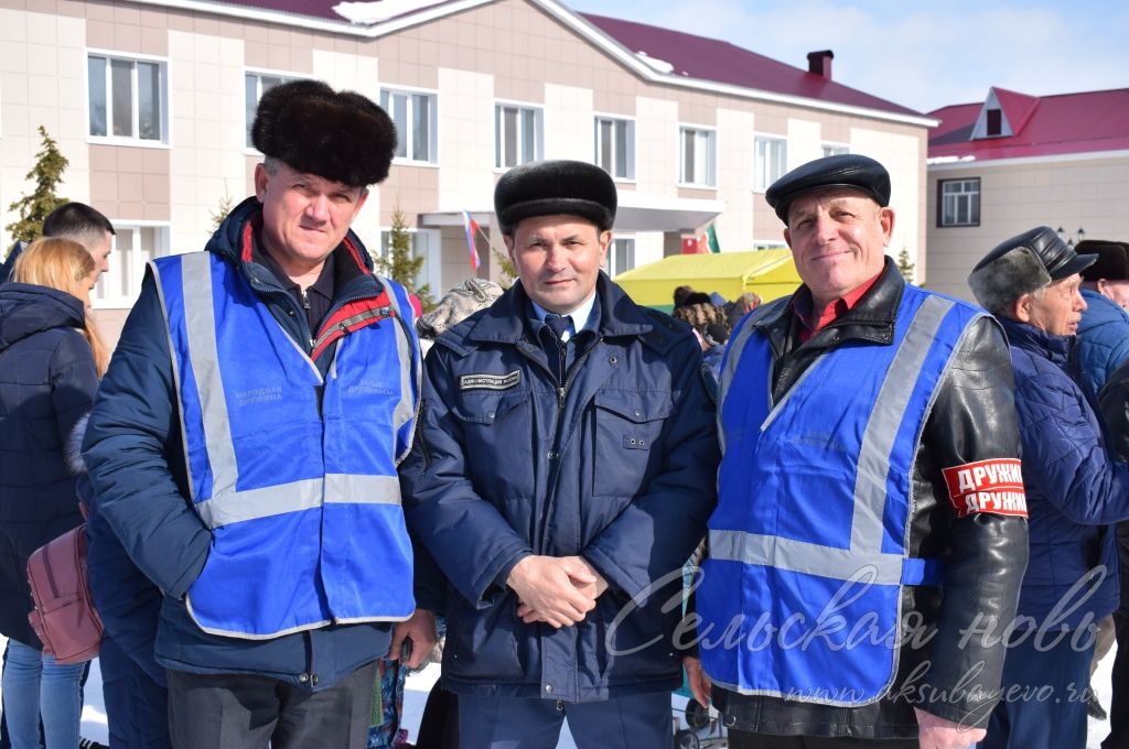 В Аксубаеве проводили Масленицу