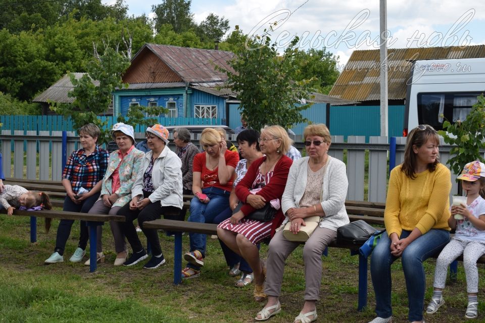 Шумно и весело проходит Троица в Аксубаевском районе