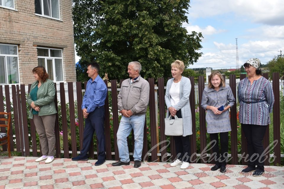 Нужен ремонт в школах, водопровод и рабочие места