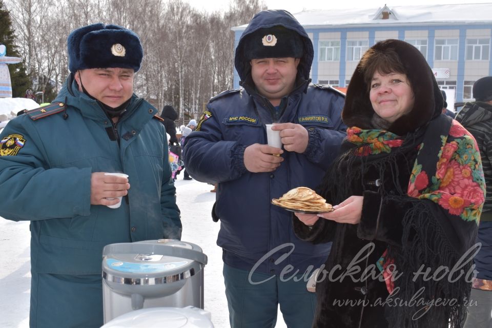 В Аксубаеве встретили Масленицу