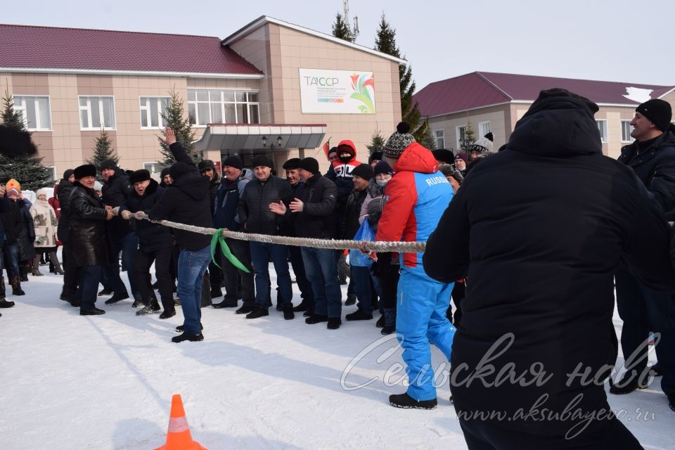 В Аксубаеве встретили Масленицу