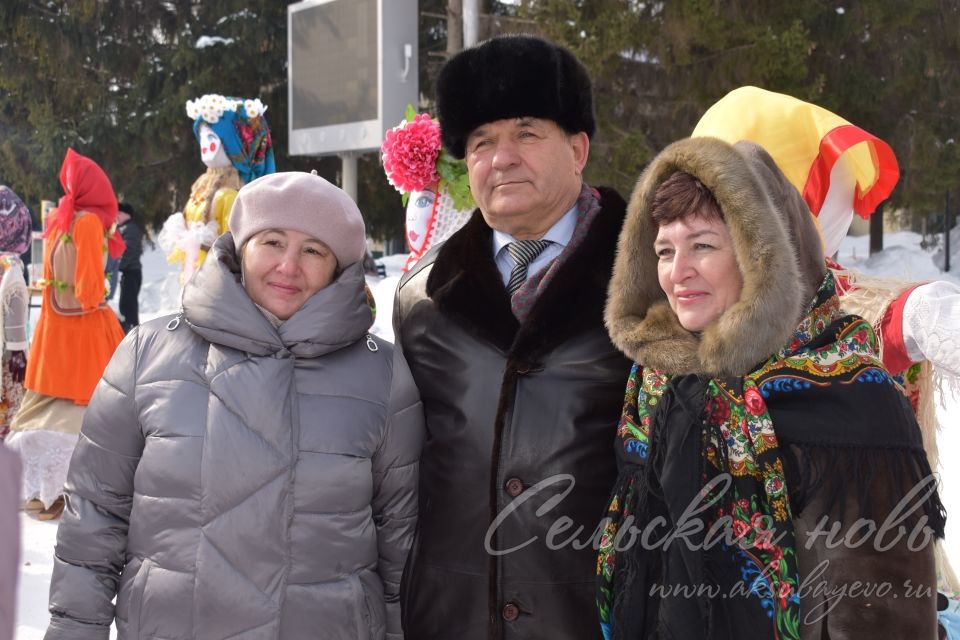 В Аксубаеве встретили Масленицу