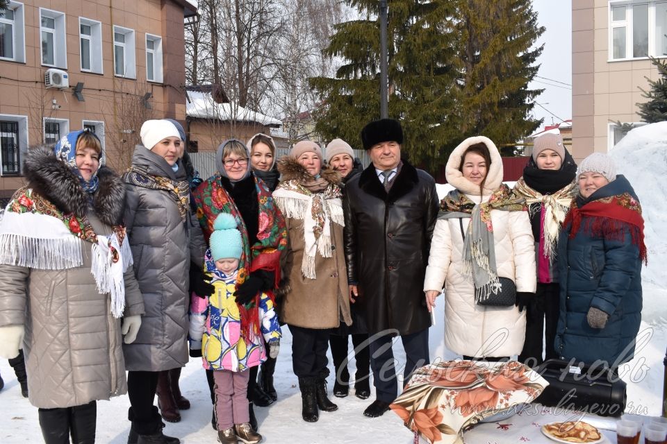 В Аксубаеве встретили Масленицу