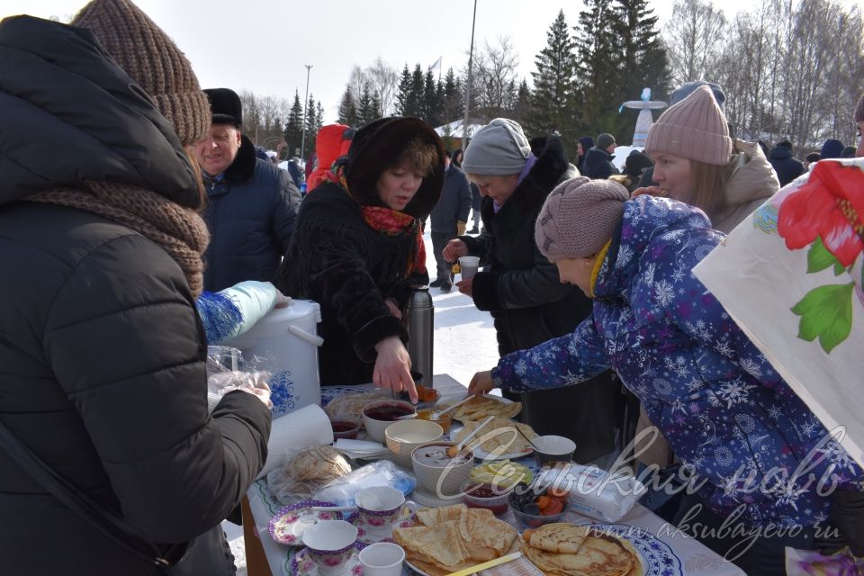 В Аксубаеве встретили Масленицу