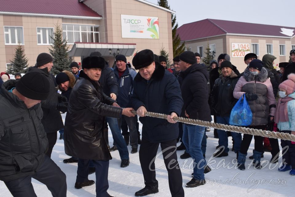 В Аксубаеве встретили Масленицу