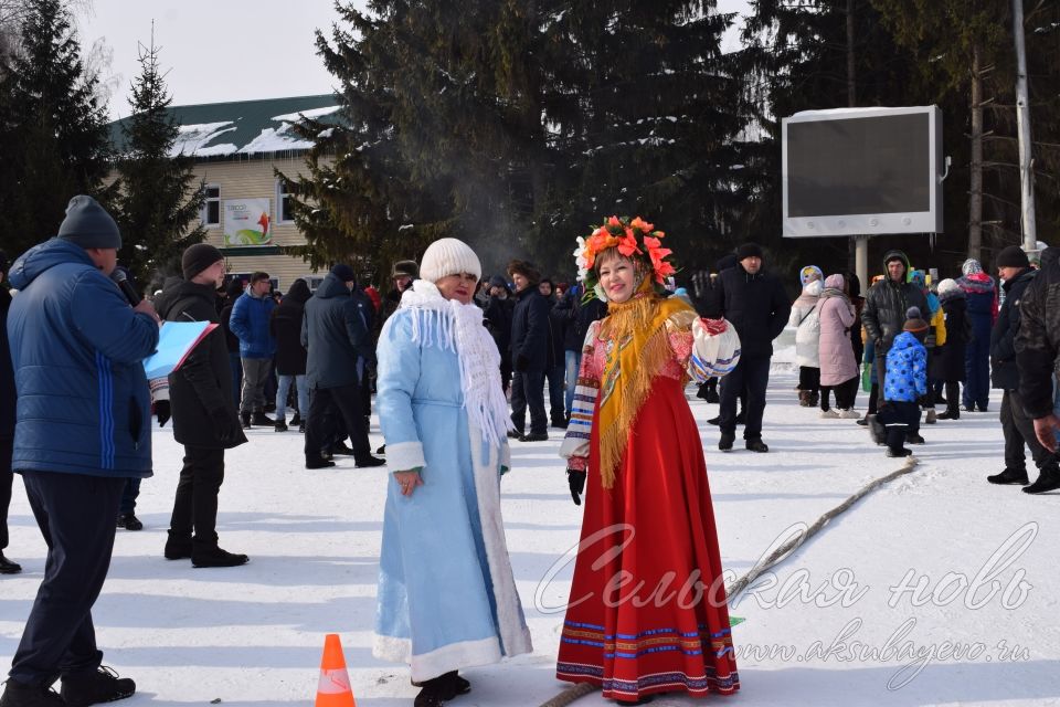 В Аксубаеве встретили Масленицу