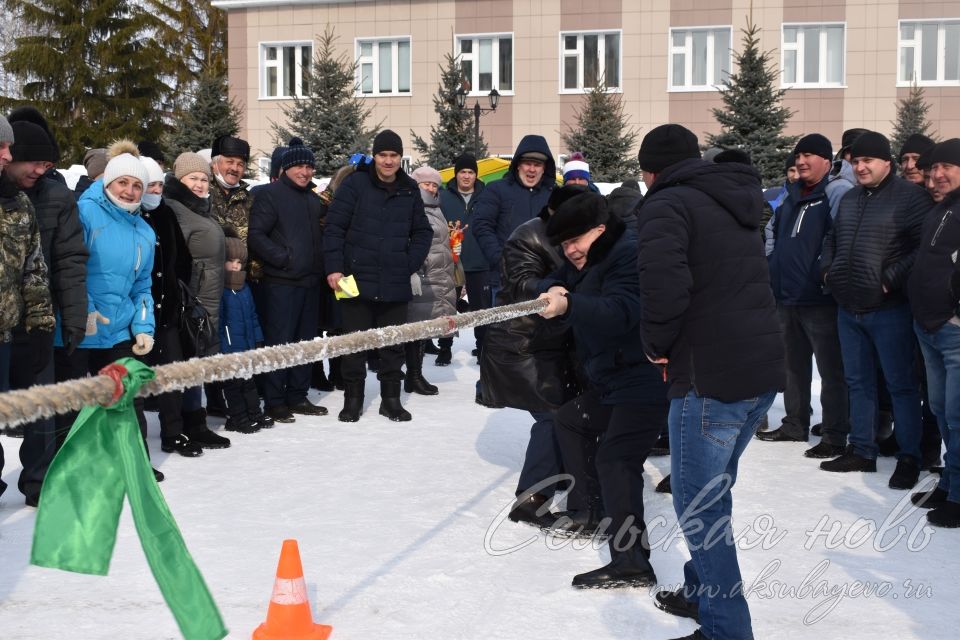 В Аксубаеве встретили Масленицу