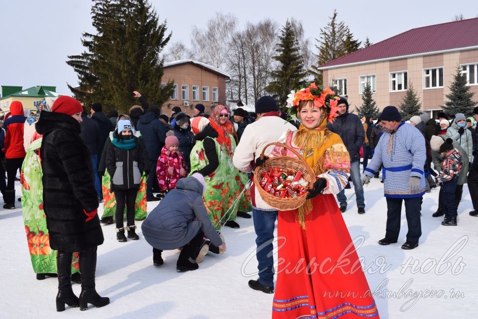 В Аксубаеве встретили Масленицу