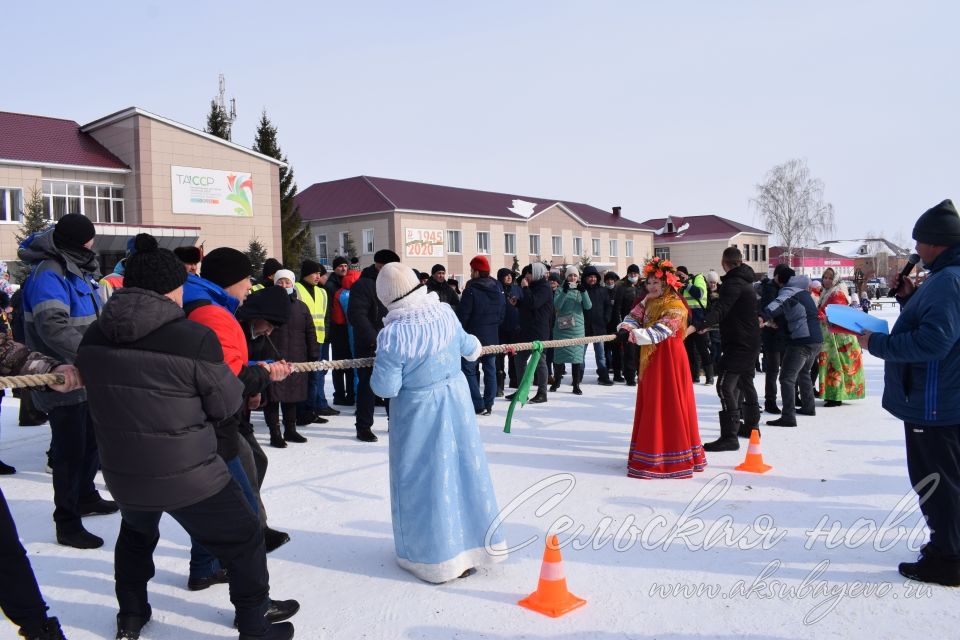 В Аксубаеве встретили Масленицу