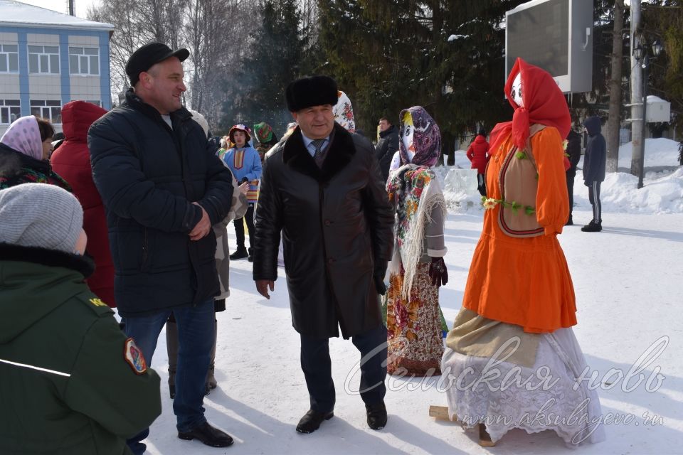 В Аксубаеве встретили Масленицу