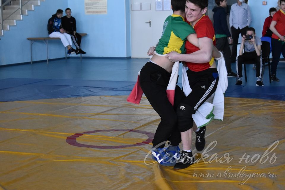 Аксубаевские спортсмены стали победителями открытых лично-командных соревнований по борьбе "корэш"