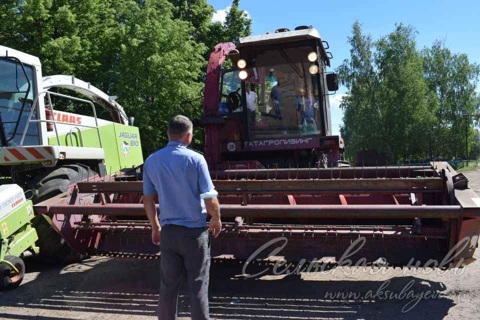 В Аксубаевском районе к заготовке кормов готовы