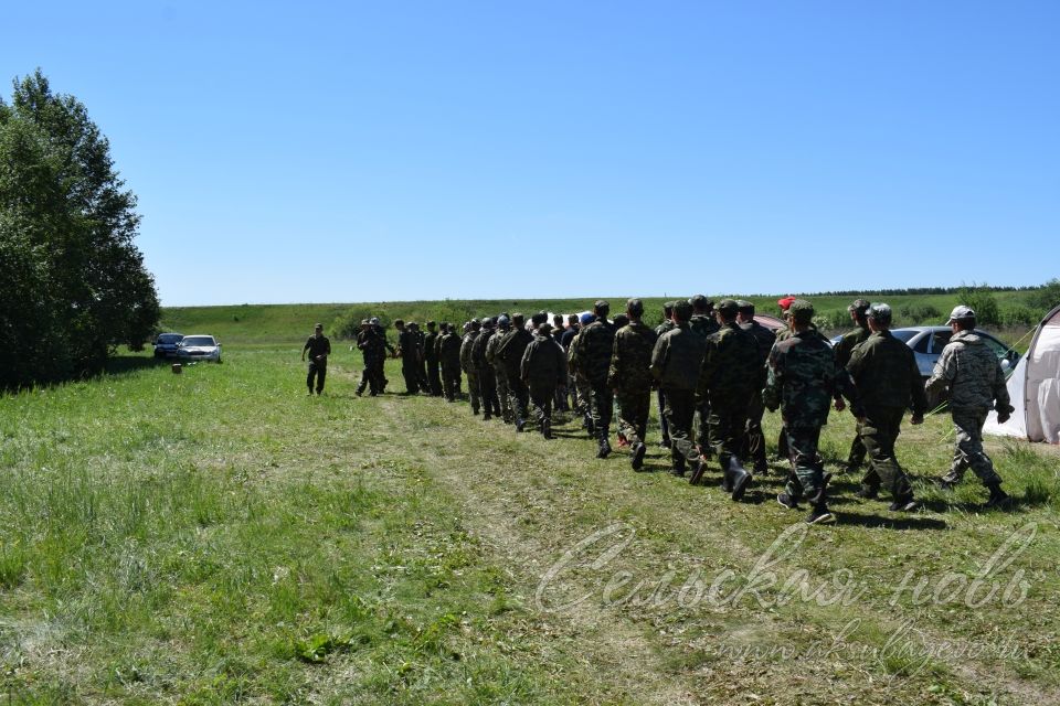 Аксубаевские старшеклассники поздравили пограничников