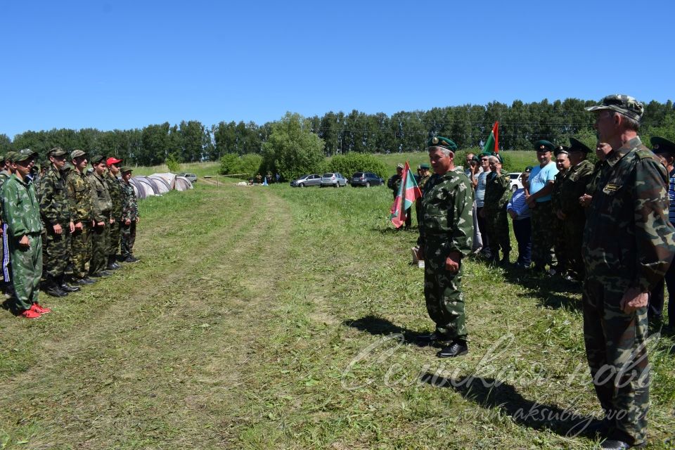 Аксубаевские старшеклассники поздравили пограничников