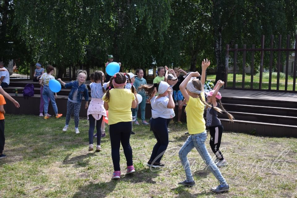 В преддверии праздника День России юные аксубаевцы получили первые в своей жизни паспорта