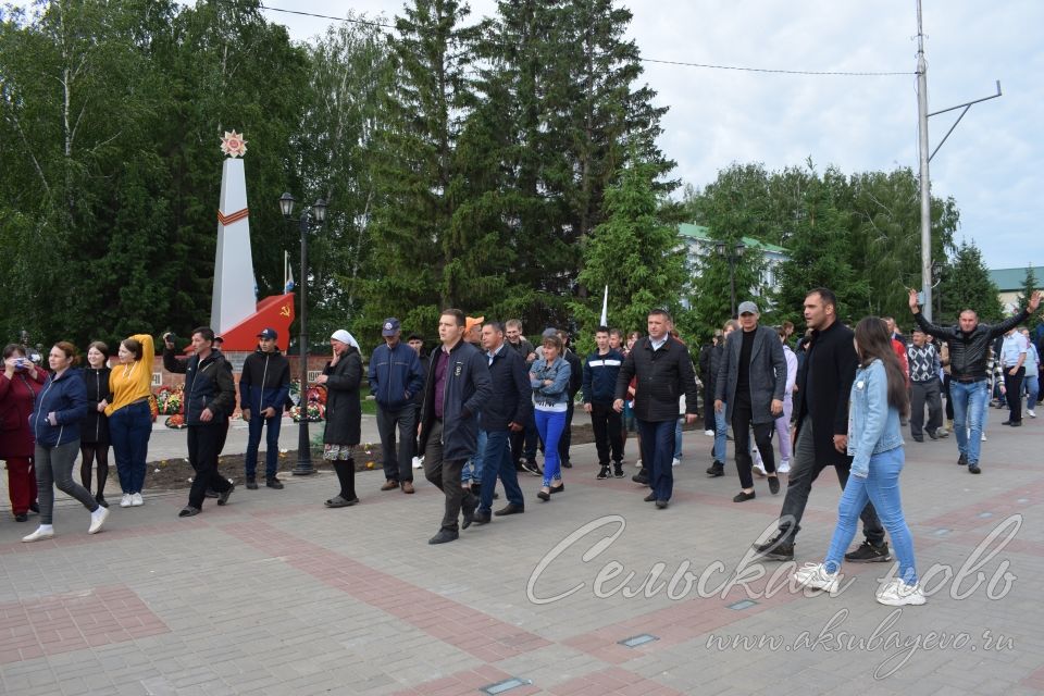 Аксубаевские призывники напутствия получили под военные марши