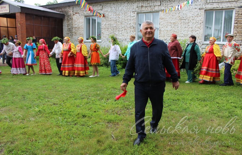 Фоторепортаж с праздника "Троицкие хороводы"