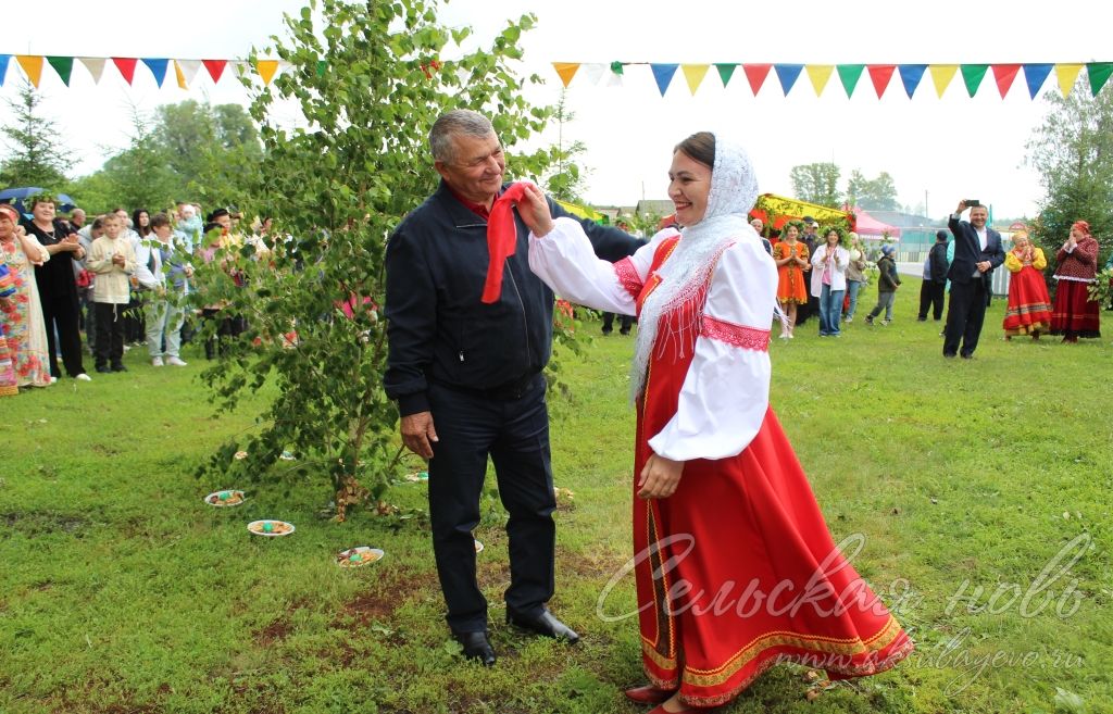 Фоторепортаж с праздника "Троицкие хороводы"