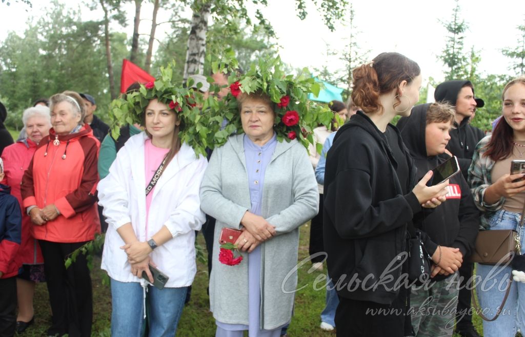 Фоторепортаж с праздника "Троицкие хороводы"