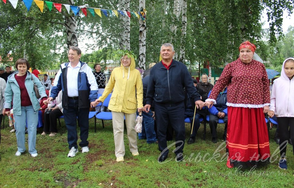 Фоторепортаж с праздника "Троицкие хороводы"