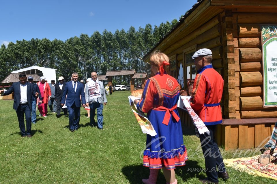 Фоторепортаж с праздника «Уяв»