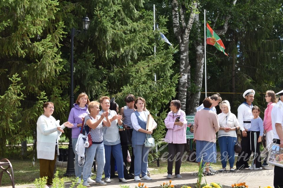 Сегодня в Аксубаеве прошел День ВМФ