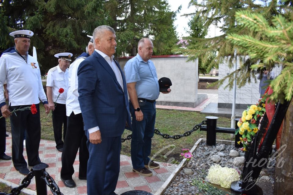 Аксубайда Россия һәм аның геройлары флотын данладылар