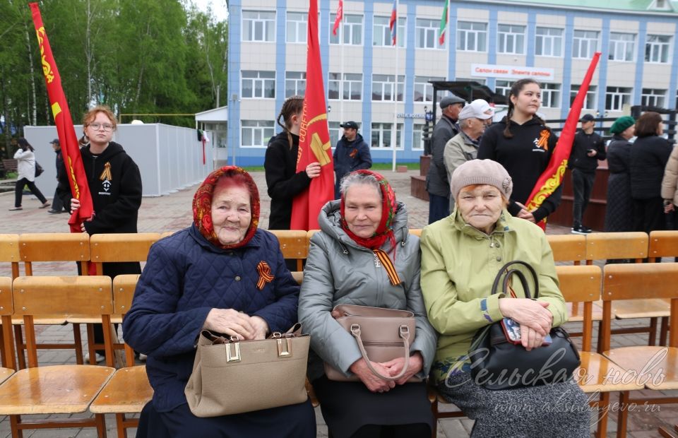Аксубай Бөек Җиңү көнен бәйрәм итте