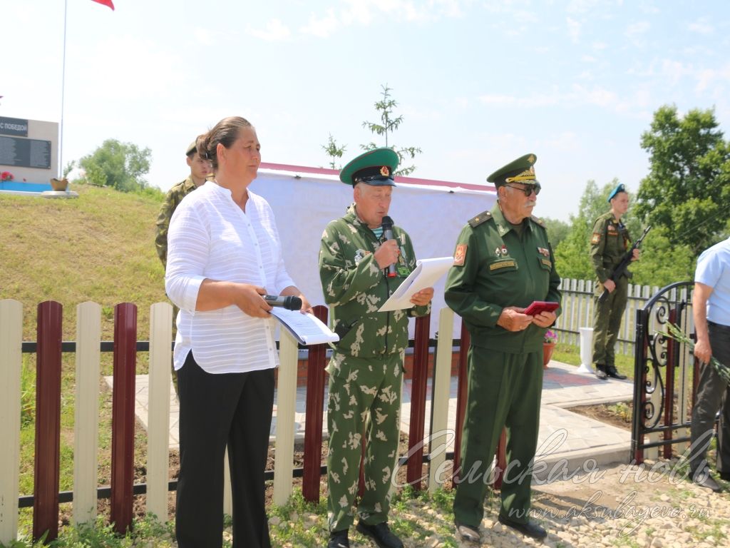 Киса авылында махсус хәрби операция геройларына истәлек такталары ачтылар