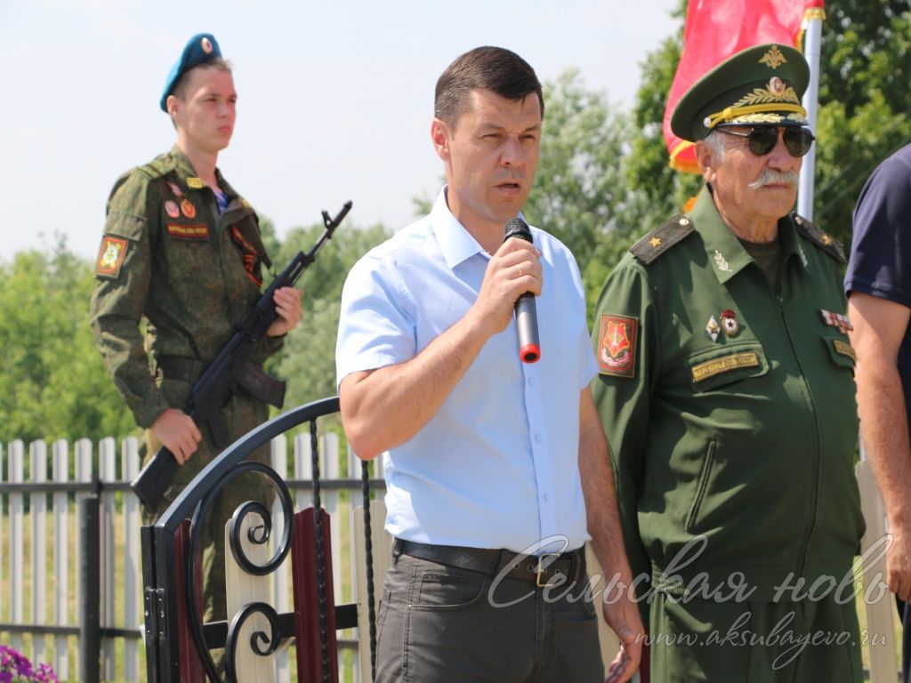 Киса авылында махсус хәрби операция геройларына истәлек такталары ачтылар