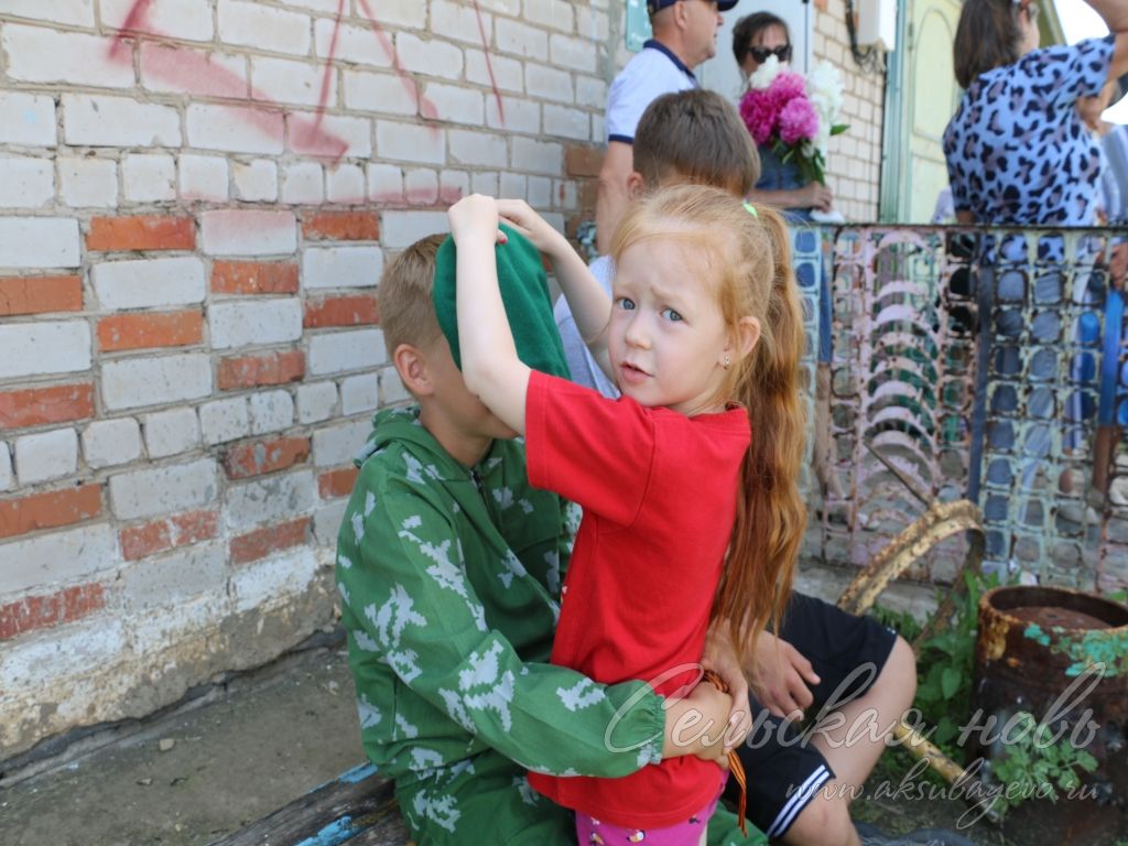 Киса авылында махсус хәрби операция геройларына истәлек такталары ачтылар