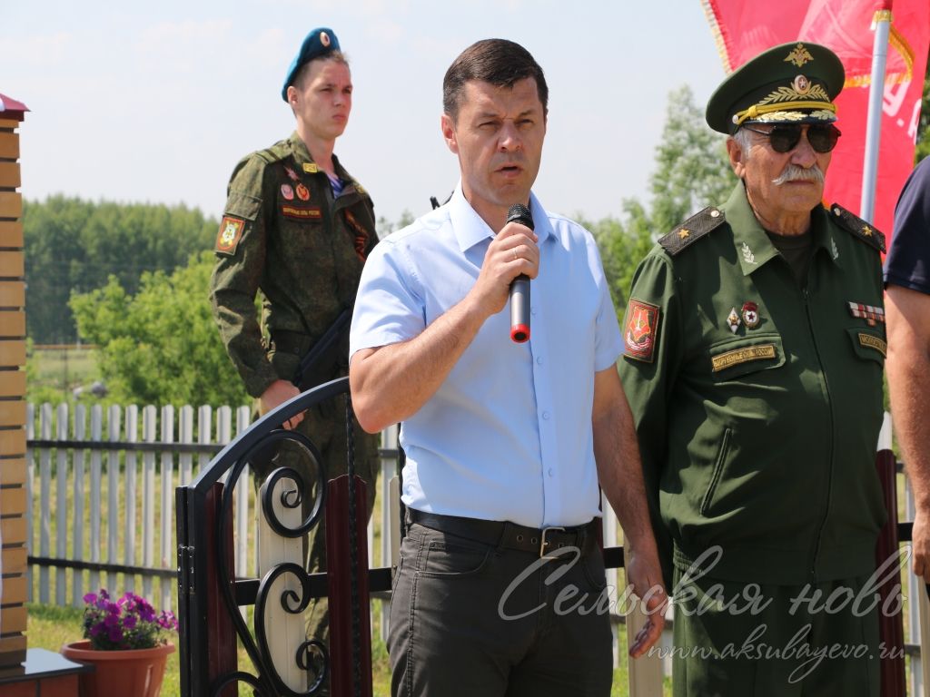 Киса авылында махсус хәрби операция геройларына истәлек такталары ачтылар