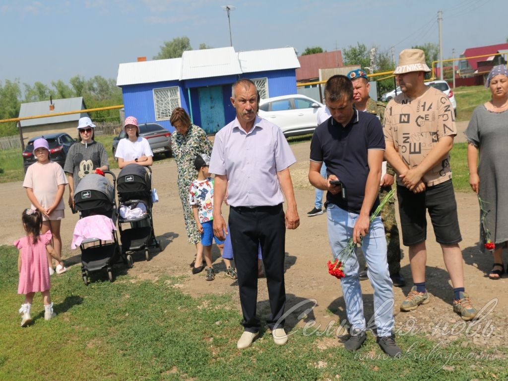 Киса авылында махсус хәрби операция геройларына истәлек такталары ачтылар