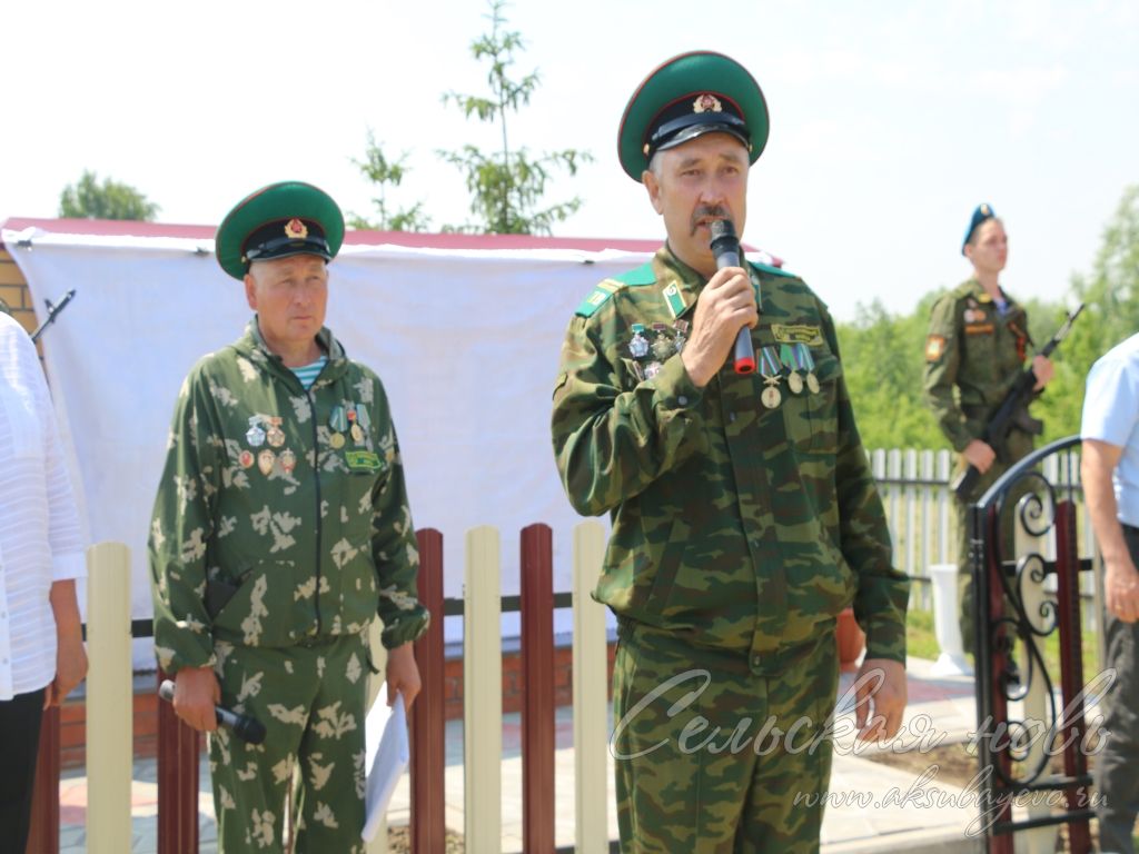 Киса авылында махсус хәрби операция геройларына истәлек такталары ачтылар