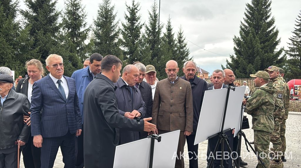 В Аксубаеве открыли ледовый дворец, два парка и Центр молодежных инициатив 10.09.2026