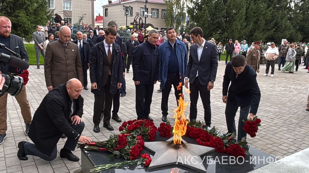 В Аксубаеве открыли ледовый дворец, два парка и Центр молодежных инициатив 10.09.2026