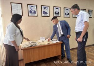 Выставка в Совете Аксубаевского района рассказала об истории строительной отрасли