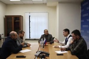 Эксперты Татарстана обсудили доклад о выборах-2026: высокая конкуренция и единичные отказы по процедурным причинам