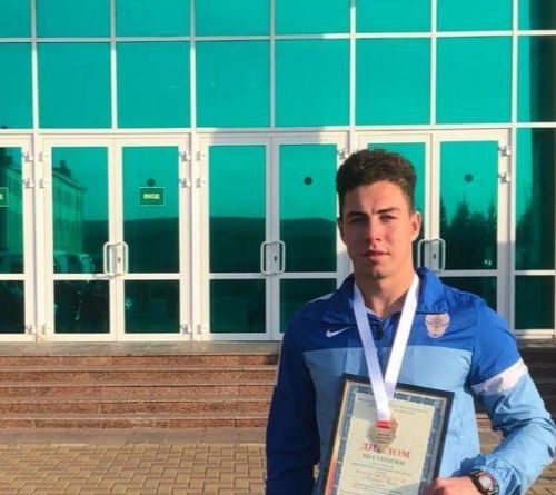 Аксубаевец выиграл серебро на чемпионате России по служебному биатлону