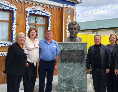 Айдар Метшин посетил родину Хасана Туфана
