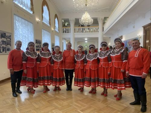 Артисты аксубаевской «Рябинушки» блистательно выступили на республиканской сцене