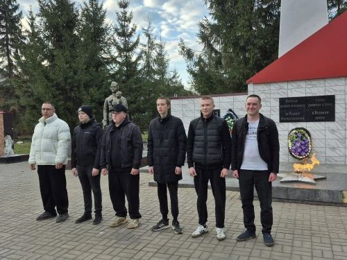 С честью к присяге: вторая весенняя группа из Аксубаева отправилась на службу