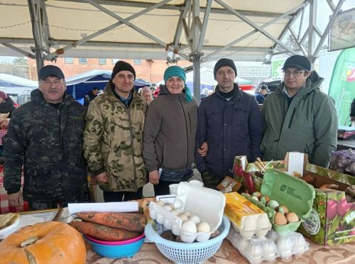 Аксубаевцы завершили весенний сезон сельхозярмарок в Казани