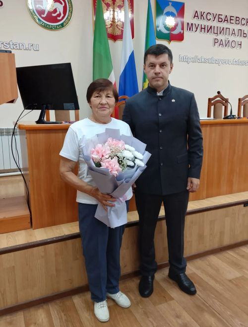 Аксубай физик культура һәм спорт хәрәкәте ветераны район башлыгы бүләгенә лаек булды