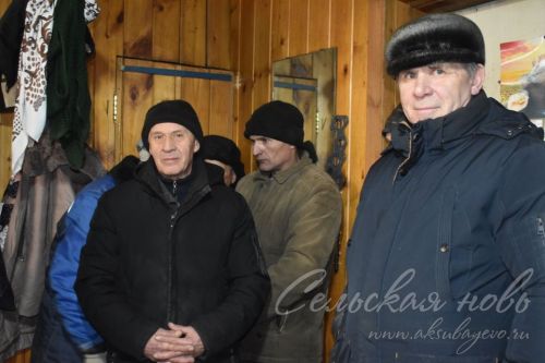 Своим трудом помогают сохранять деревни