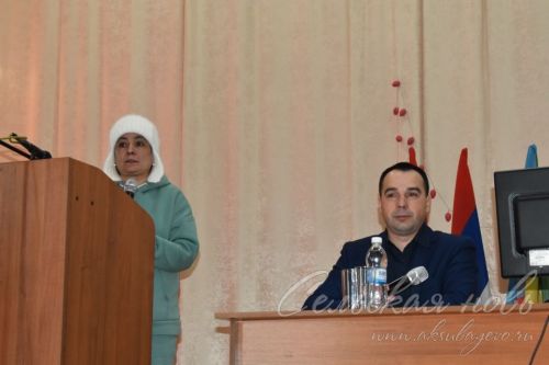 Своим трудом помогают сохранять деревни