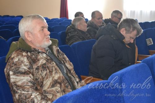 Своим трудом помогают сохранять деревни