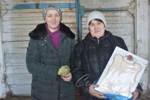 Своим трудом помогают сохранять деревни
