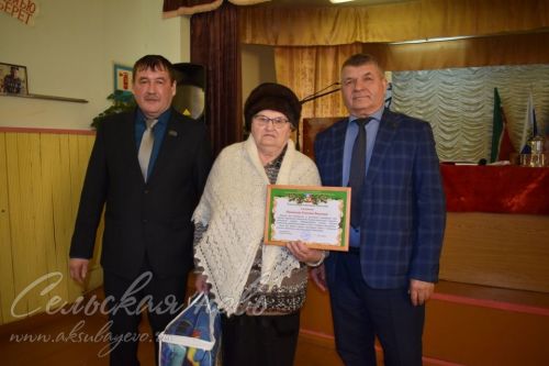 Основательница Дома-музея Хасана Туфана удостоилась Благодарственного письма руководства Аксубаевского района