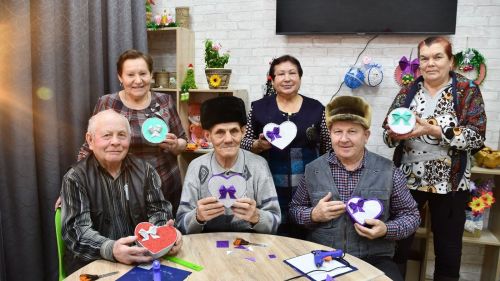 В Аксубаевском РДК гости района обучались рукоделию